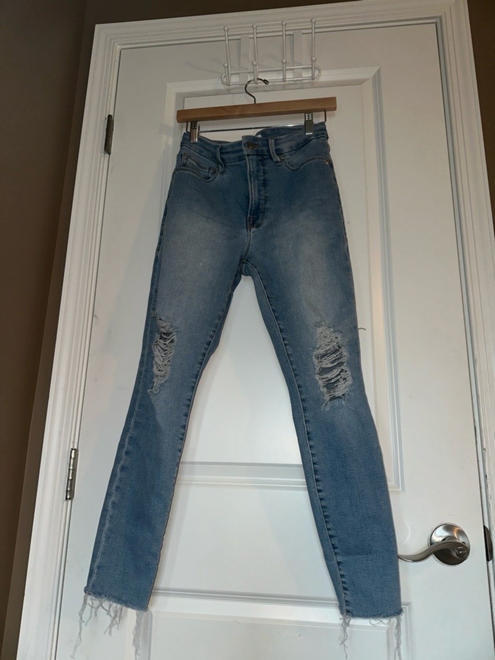 Good American Light Blue Distressed Skinny Jeans